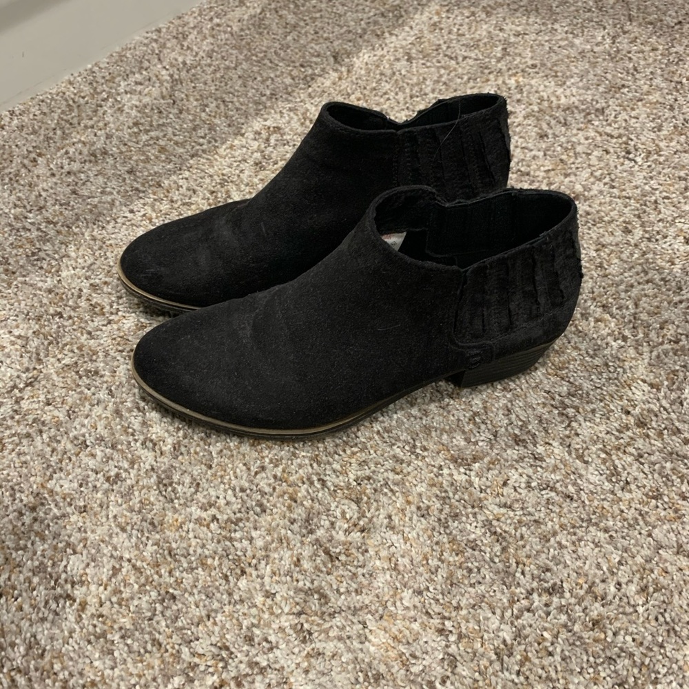 Black ankle boots
